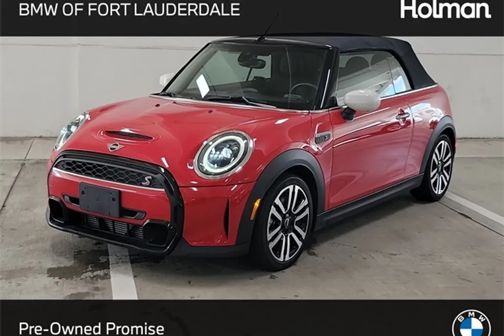 2023 Mini Cooper Convertible S photo 1