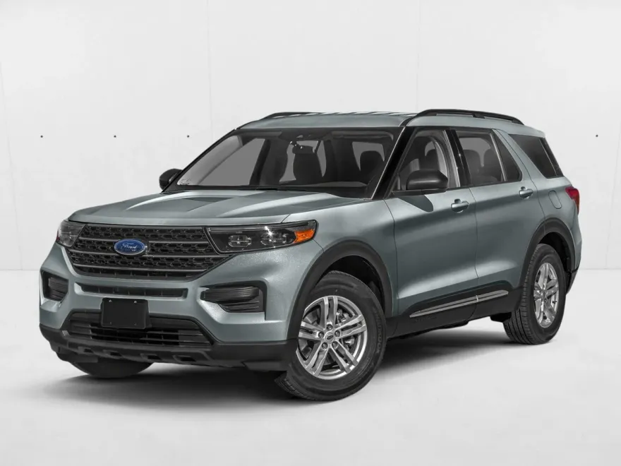 2024 Ford Explorer XLT photo 1