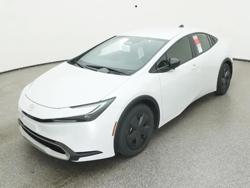 2026 Toyota Prius Plug-in Hybrid SE photo 1