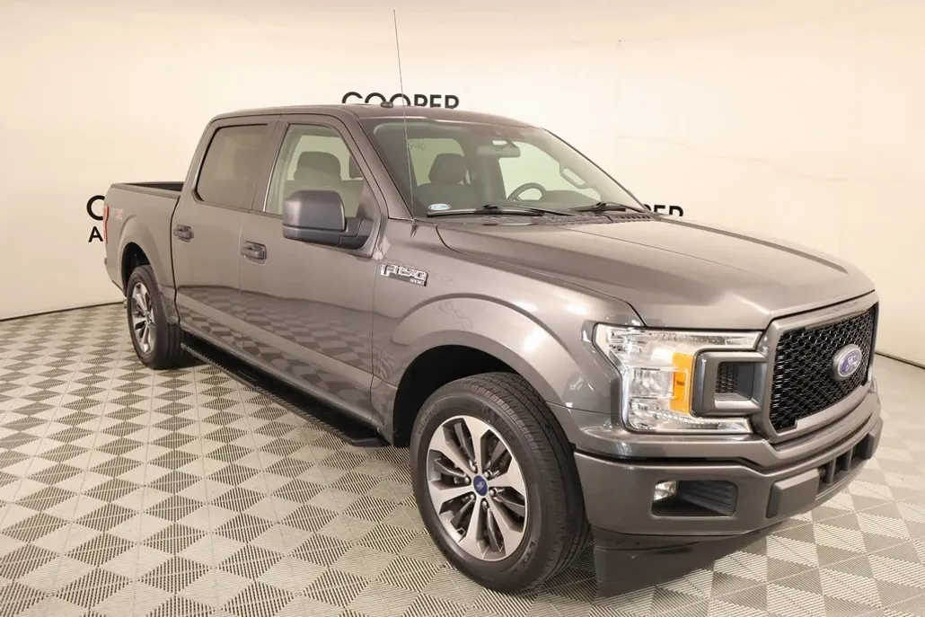 2019 Ford F-150 XL photo 1