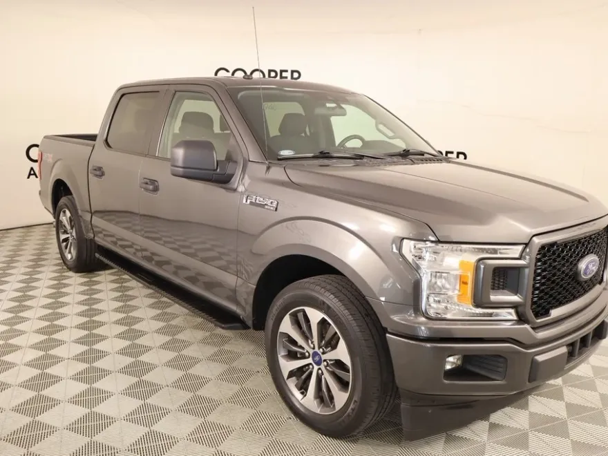 2019 Ford F-150 XL photo 1