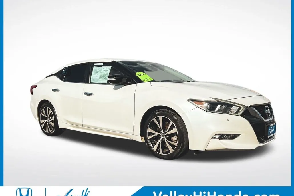 2018 Nissan Maxima SV photo 1