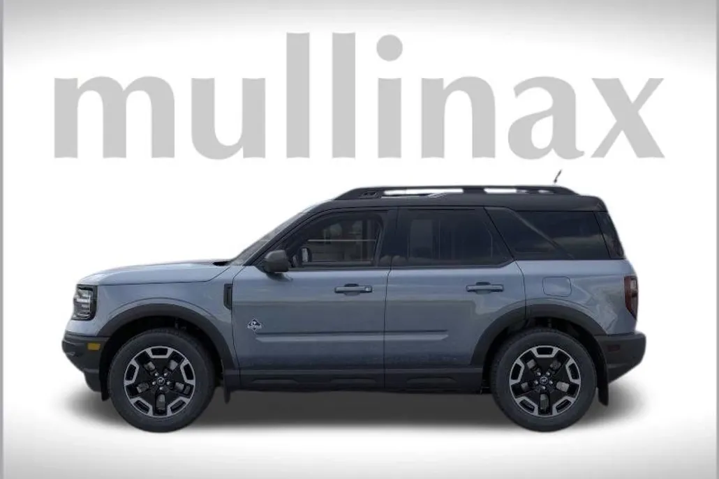 2024 Ford Bronco Sport Outer Banks photo 1