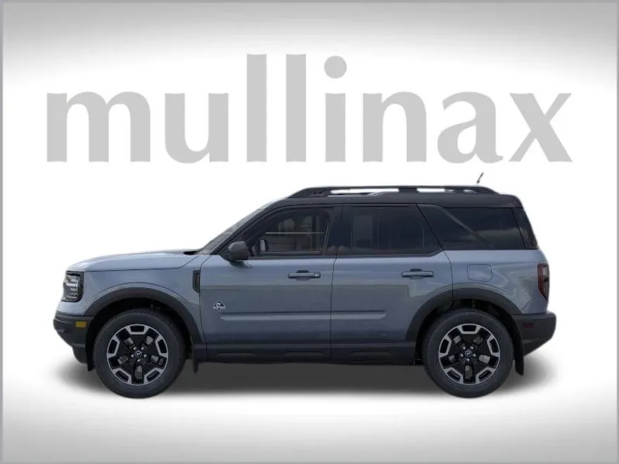 2024 Ford Bronco Sport Outer Banks photo 1