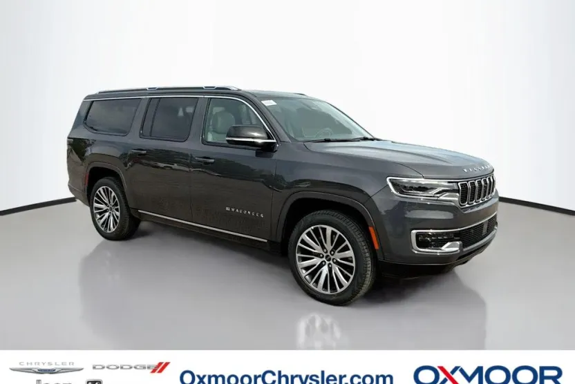 2025 Jeep Wagoneer L Series II photo 1