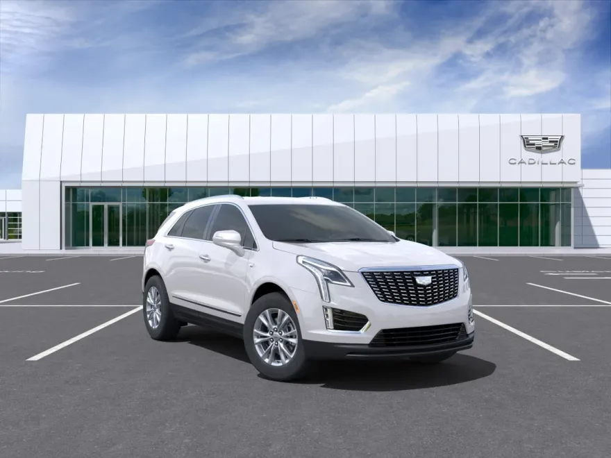 2024 Cadillac XT5 Luxury photo 1