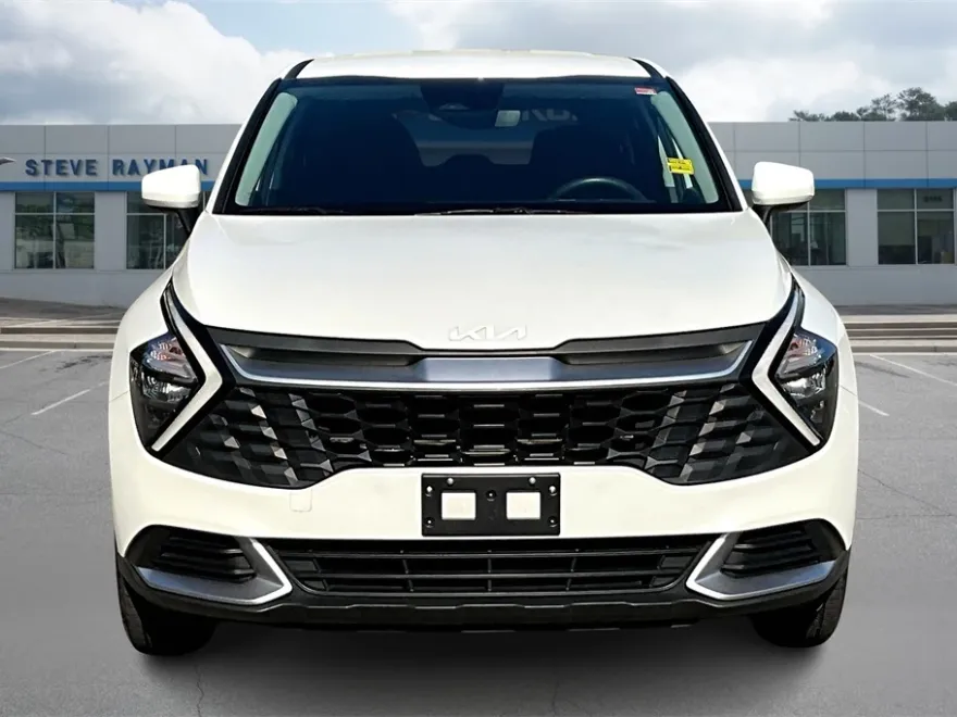 2023 Kia Sportage LX photo 1