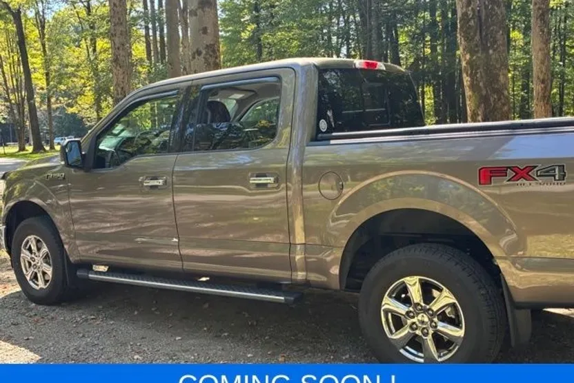 2019 Ford F-150 XLT photo 1