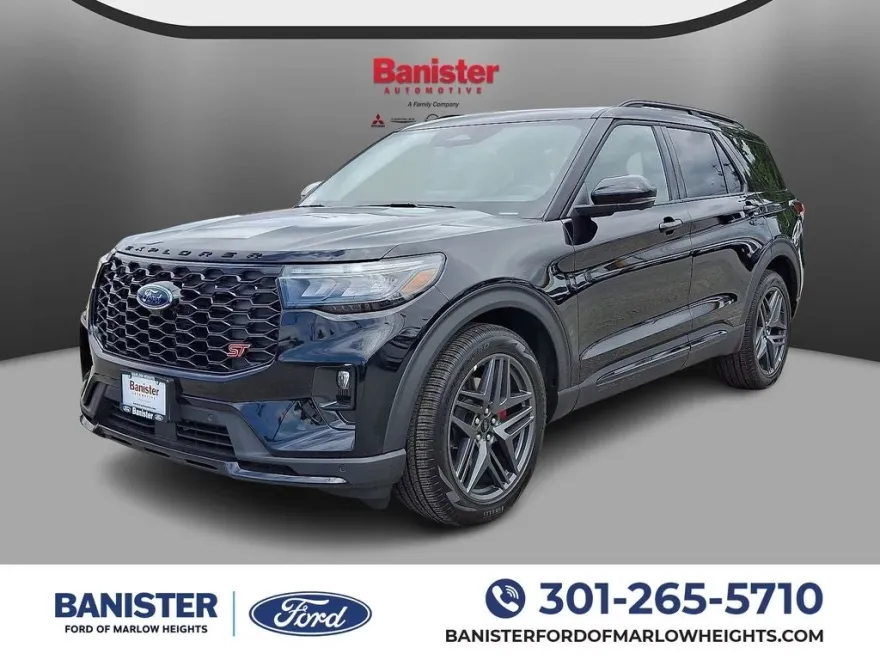 2025 Ford Explorer ST photo 1