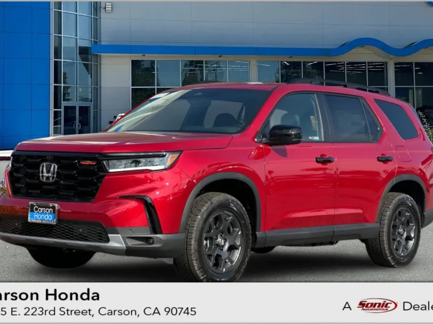 2025 Honda Pilot TrailSport photo 1