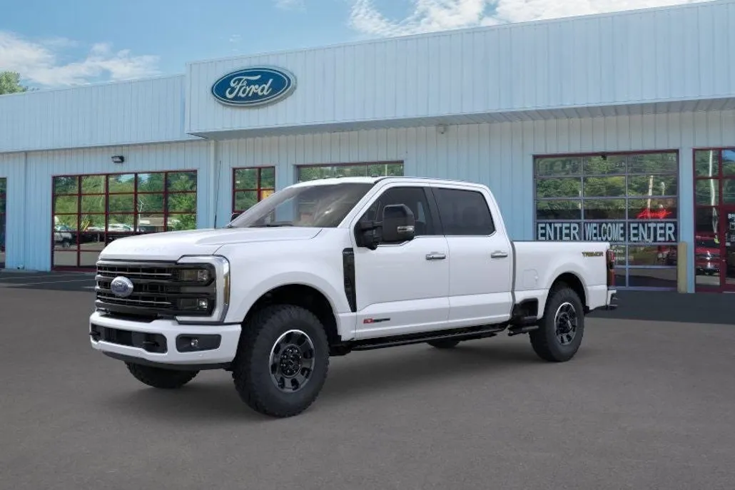 2025 Ford F-350 Platinum photo 1