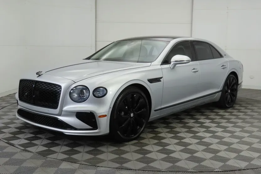 2025 Bentley Flying Spur photo 1