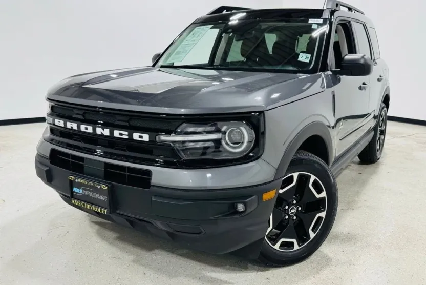 2023 Ford Bronco Sport Outer Banks photo 1