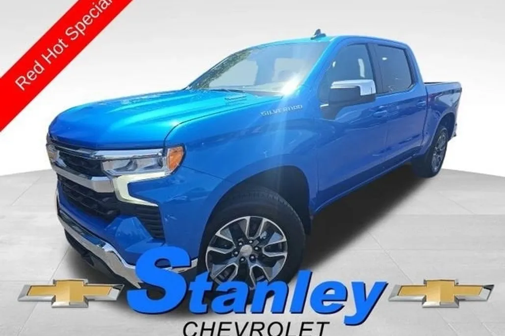 2025 Chevrolet Silverado 1500 LT photo 1