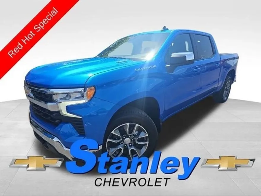 2025 Chevrolet Silverado 1500 LT photo 1