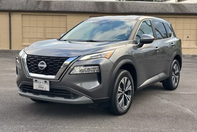2023 Nissan Rogue SV photo 1