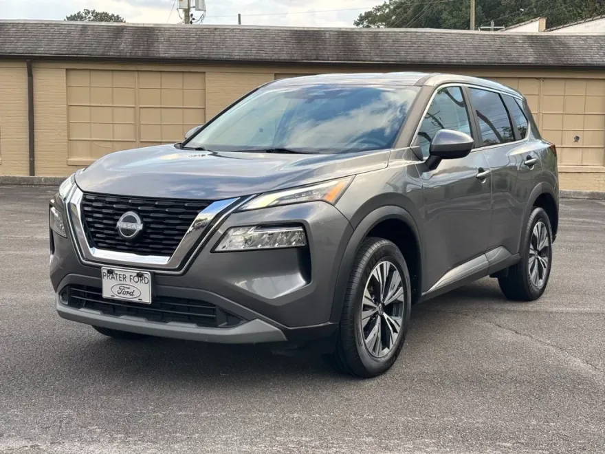 2023 Nissan Rogue SV photo 1