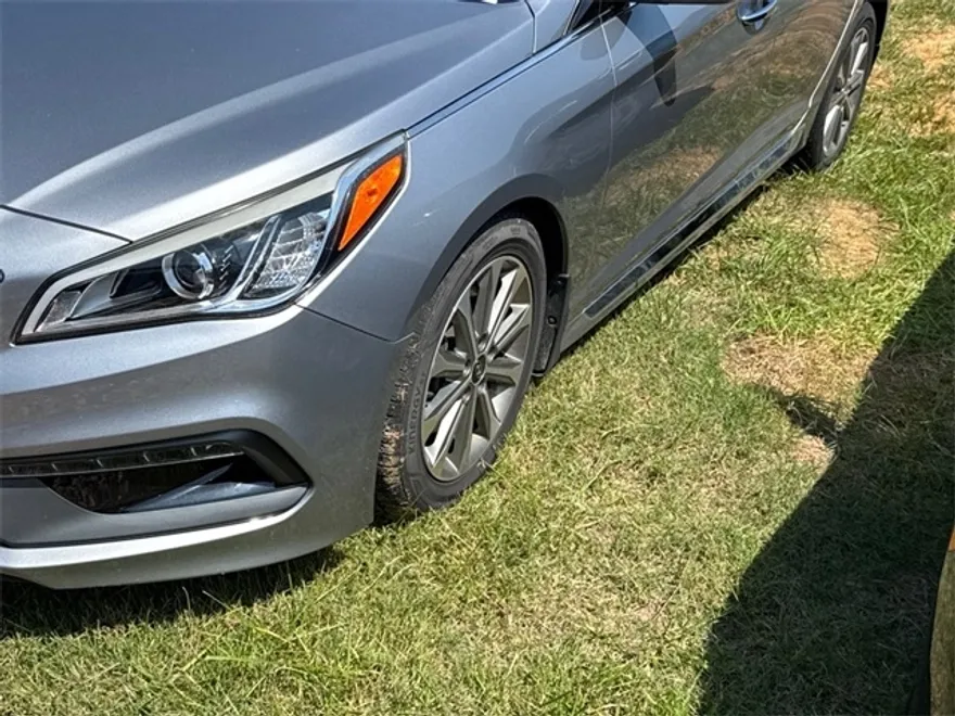 2016 Hyundai Sonata Base photo 1