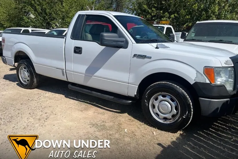 2010 Ford F-150 XLT photo 1
