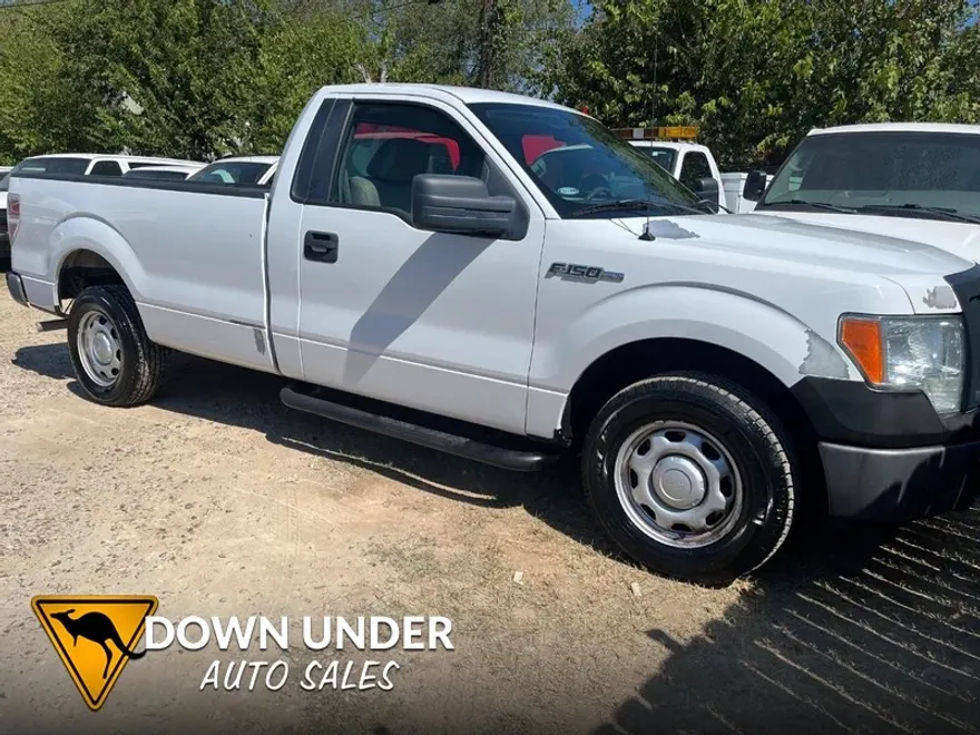 2010 Ford F-150 XLT photo 1