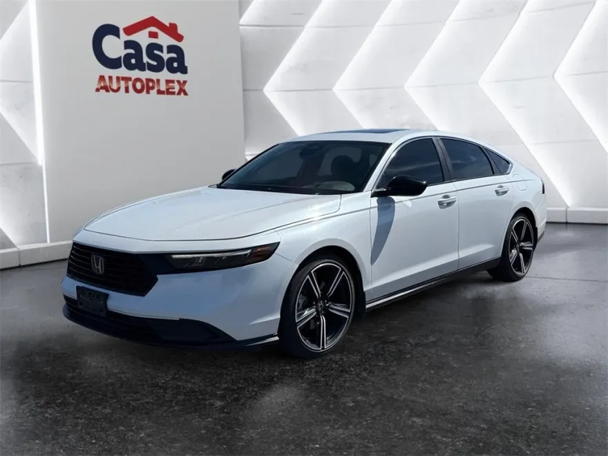 2023 Honda Accord Hybrid Sport photo 1