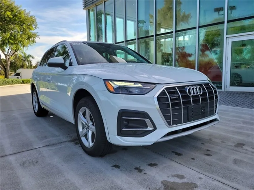 2021 Audi Q5 45 Premium photo 1