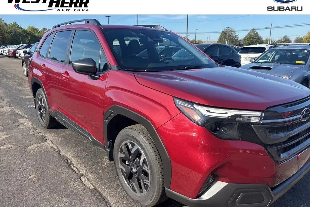 2025 Subaru Forester Premium photo 1