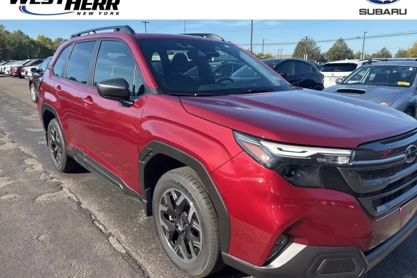 2025 Subaru Forester Premium photo 1
