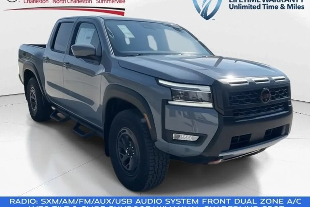 2025 Nissan Frontier PRO-4X photo 1