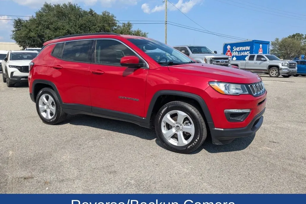 2020 Jeep Compass Latitude photo 1