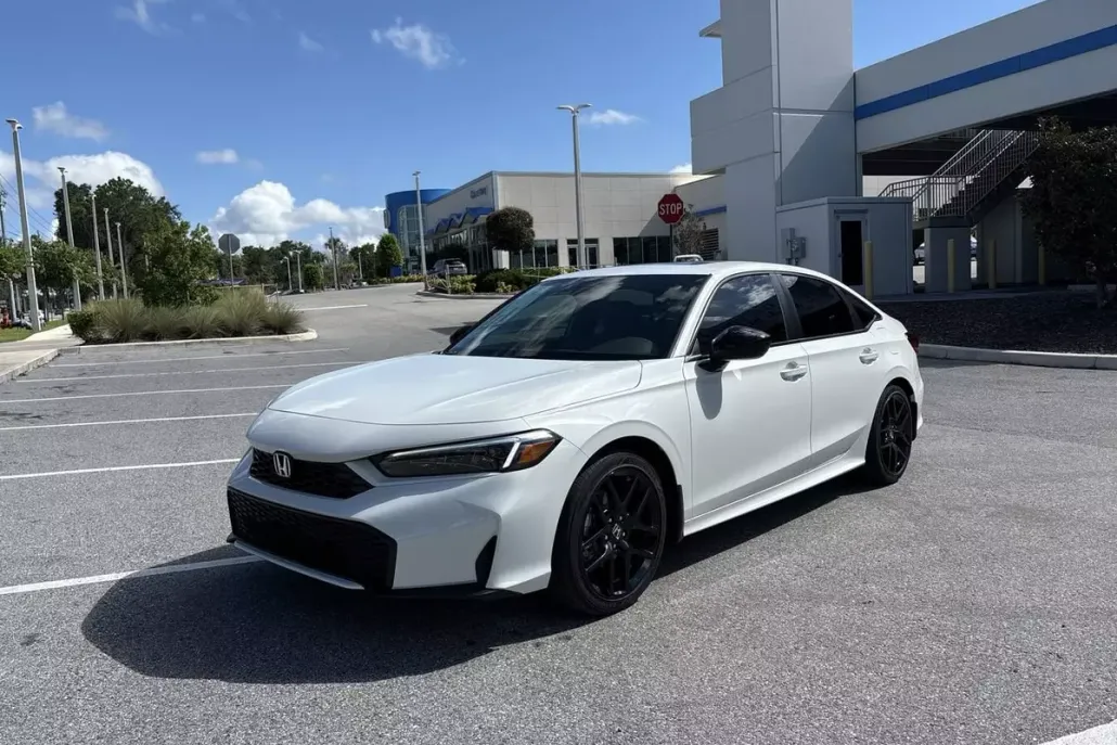 2026 Honda Civic Hybrid Sport photo 1