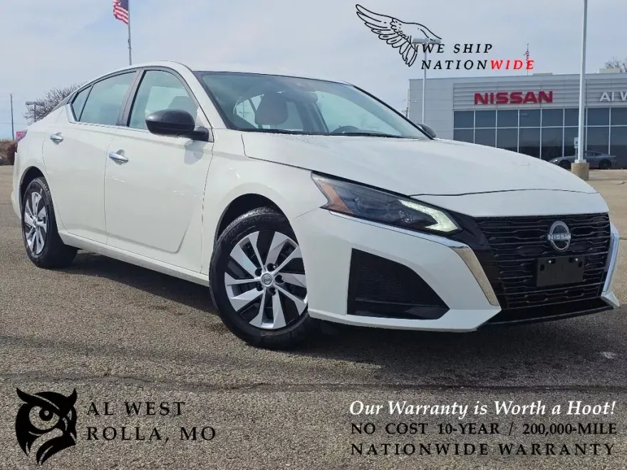 2025 Nissan Altima S photo 1