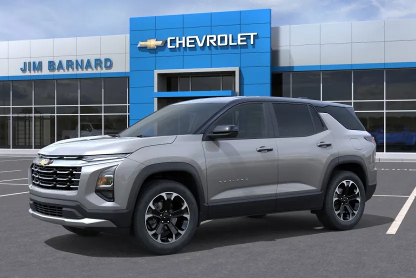 2026 Chevrolet Equinox LT photo 1