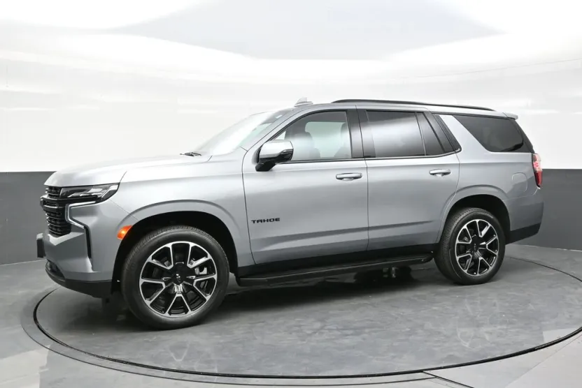 2023 Chevrolet Tahoe RST photo 1
