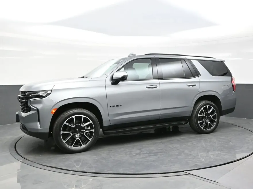 2023 Chevrolet Tahoe RST photo 1