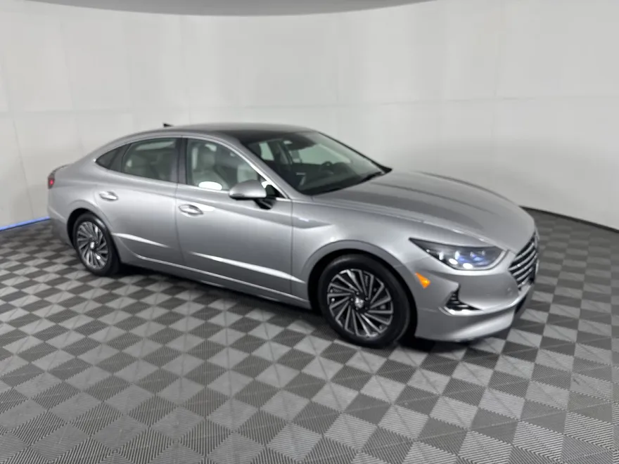 2020 Hyundai Sonata Hybrid Limited photo 1