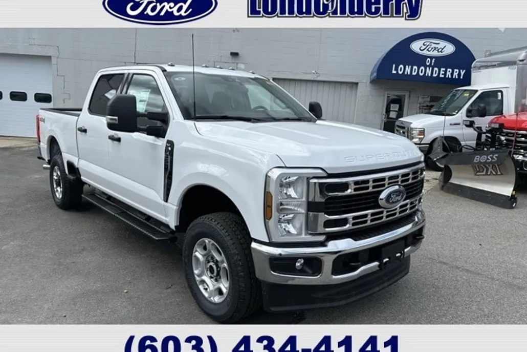 2025 Ford F-350 XLT photo 1