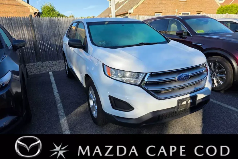 2017 Ford Edge SE photo 1