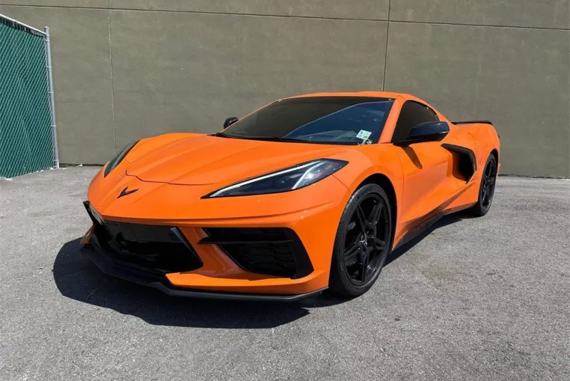 2023 Chevrolet Corvette Stingray 2LT photo 1