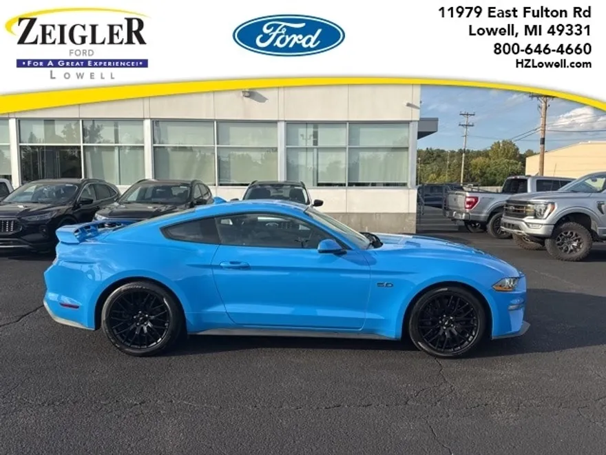 2022 Ford Mustang GT Premium photo 1