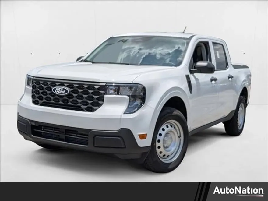 2025 Ford Maverick XL photo 1