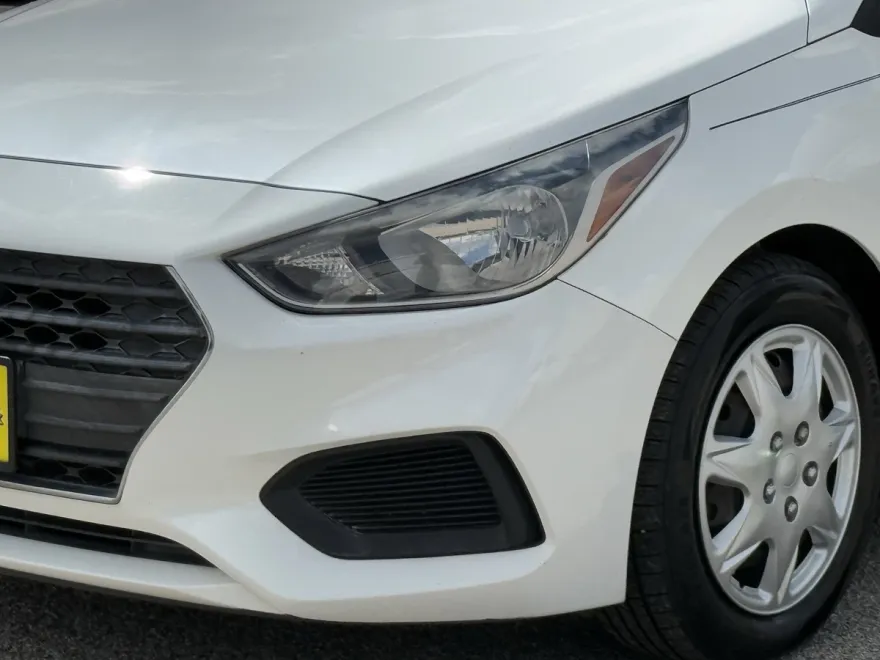 2018 Hyundai Accent SE photo 1