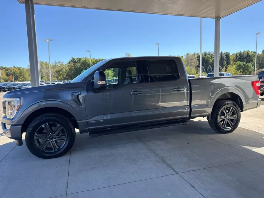 2023 Ford F-150 Lariat photo 1