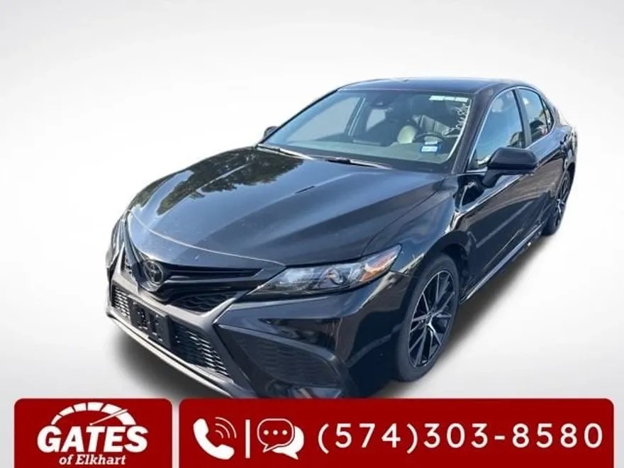 2024 Toyota Camry SE photo 1