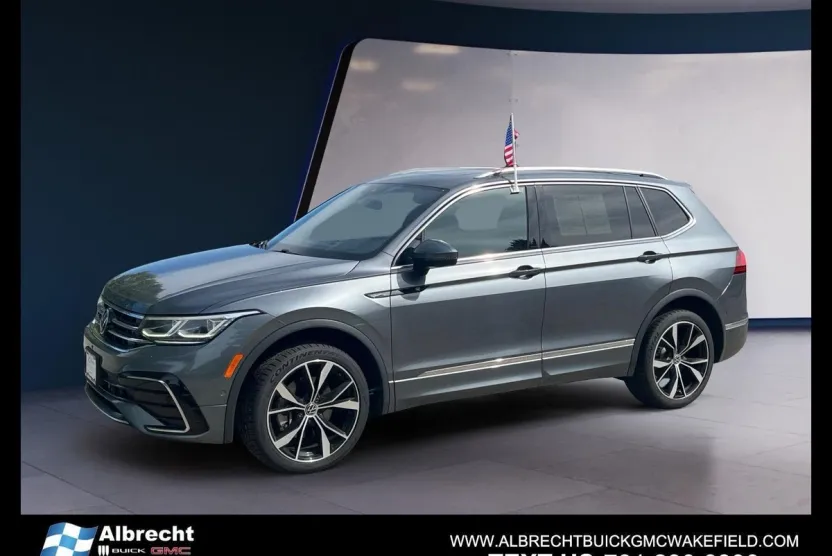 2022 Volkswagen Tiguan SEL Premium R-Line photo 1