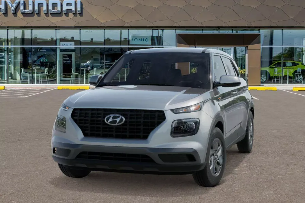 2025 Hyundai Venue SE photo 1