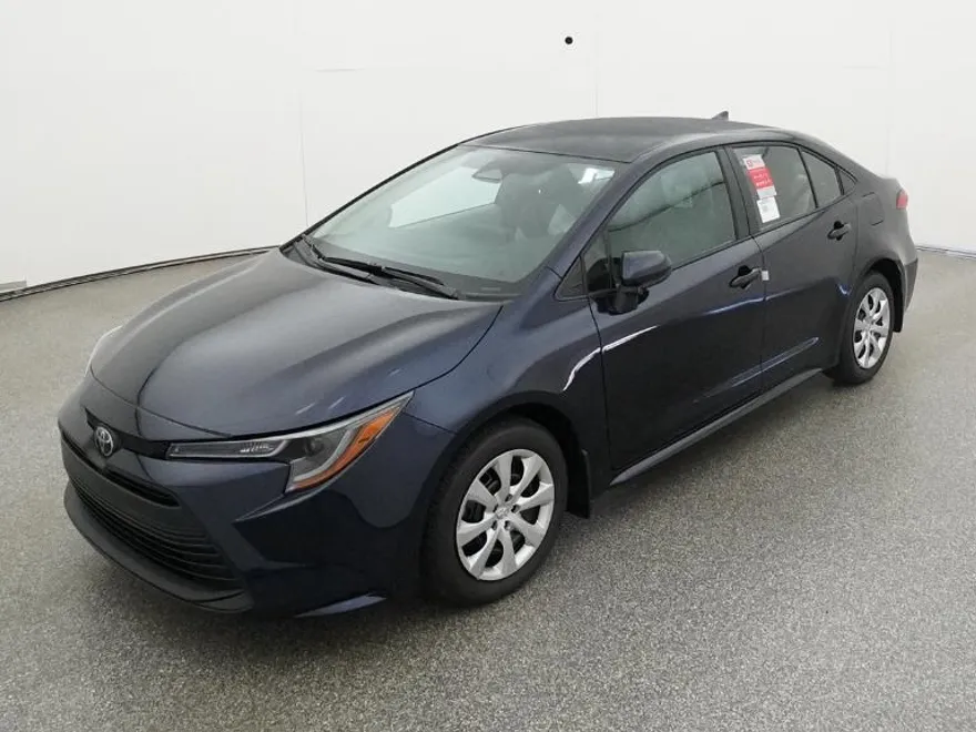 2026 Toyota Corolla LE photo 1