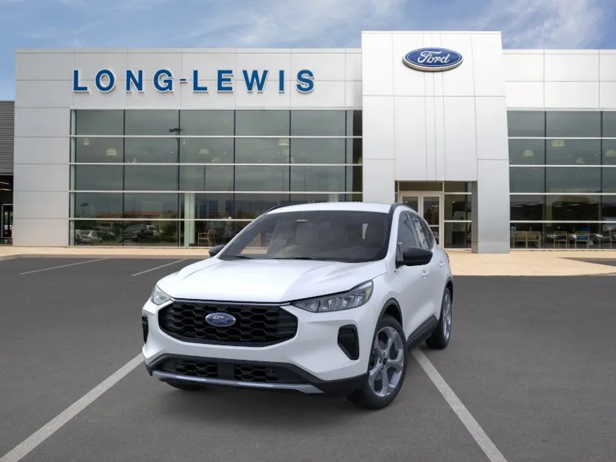 2025 Ford Escape ST-Line photo 1