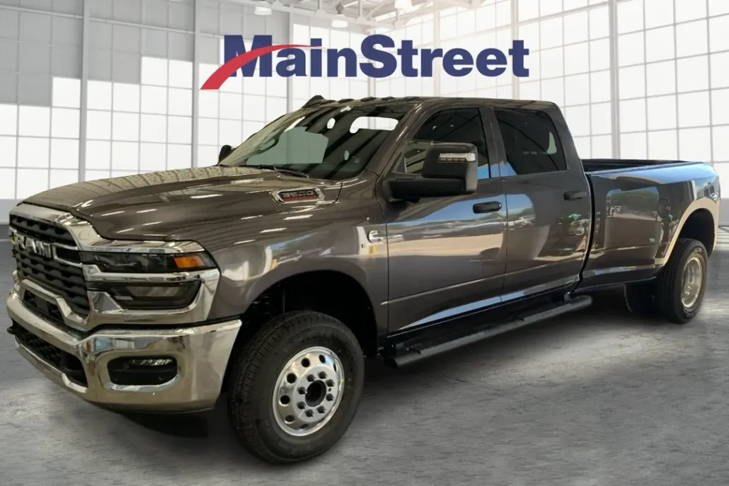 2026 Ram 3500 Tradesman photo 1