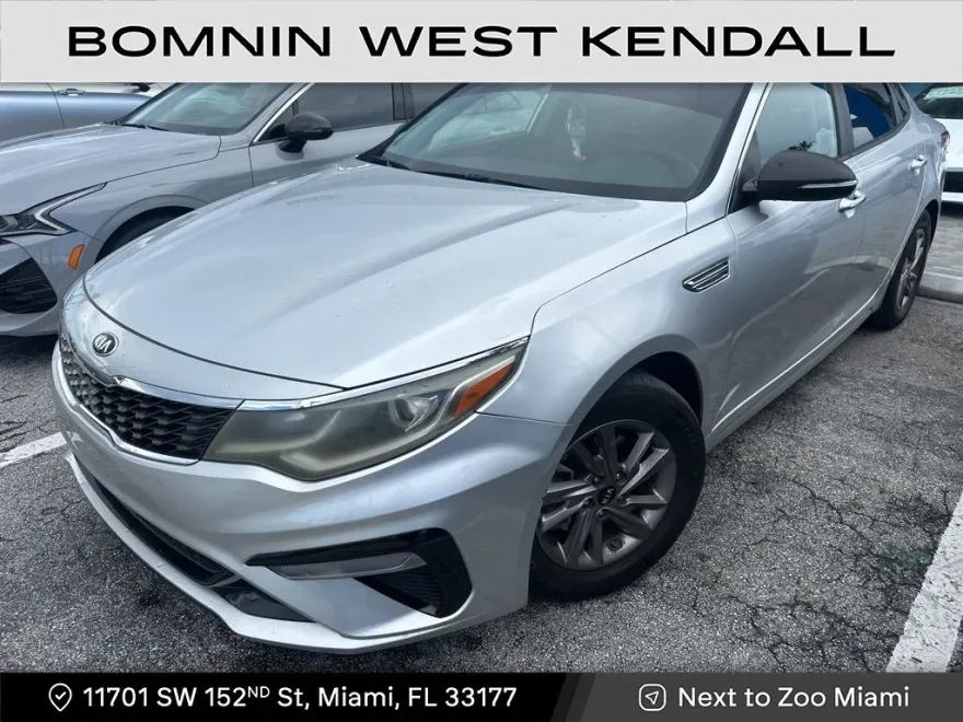 2020 Kia Optima LX photo 1
